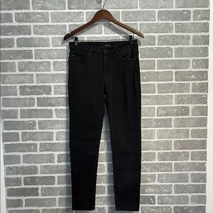 KanCan Women's Mid Rise Super‎ Skinny Jeans 9/28 Black KC7256BK Cut#6008